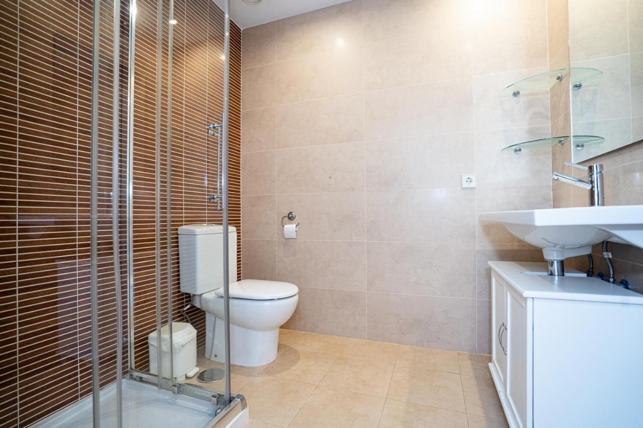 El Sol Sotoserena 2 Bedroom Apartment Estepona Eksteriør billede