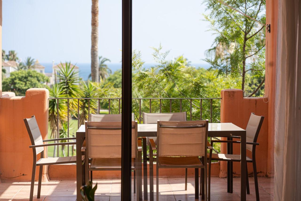 El Sol Sotoserena 2 Bedroom Apartment Estepona Eksteriør billede